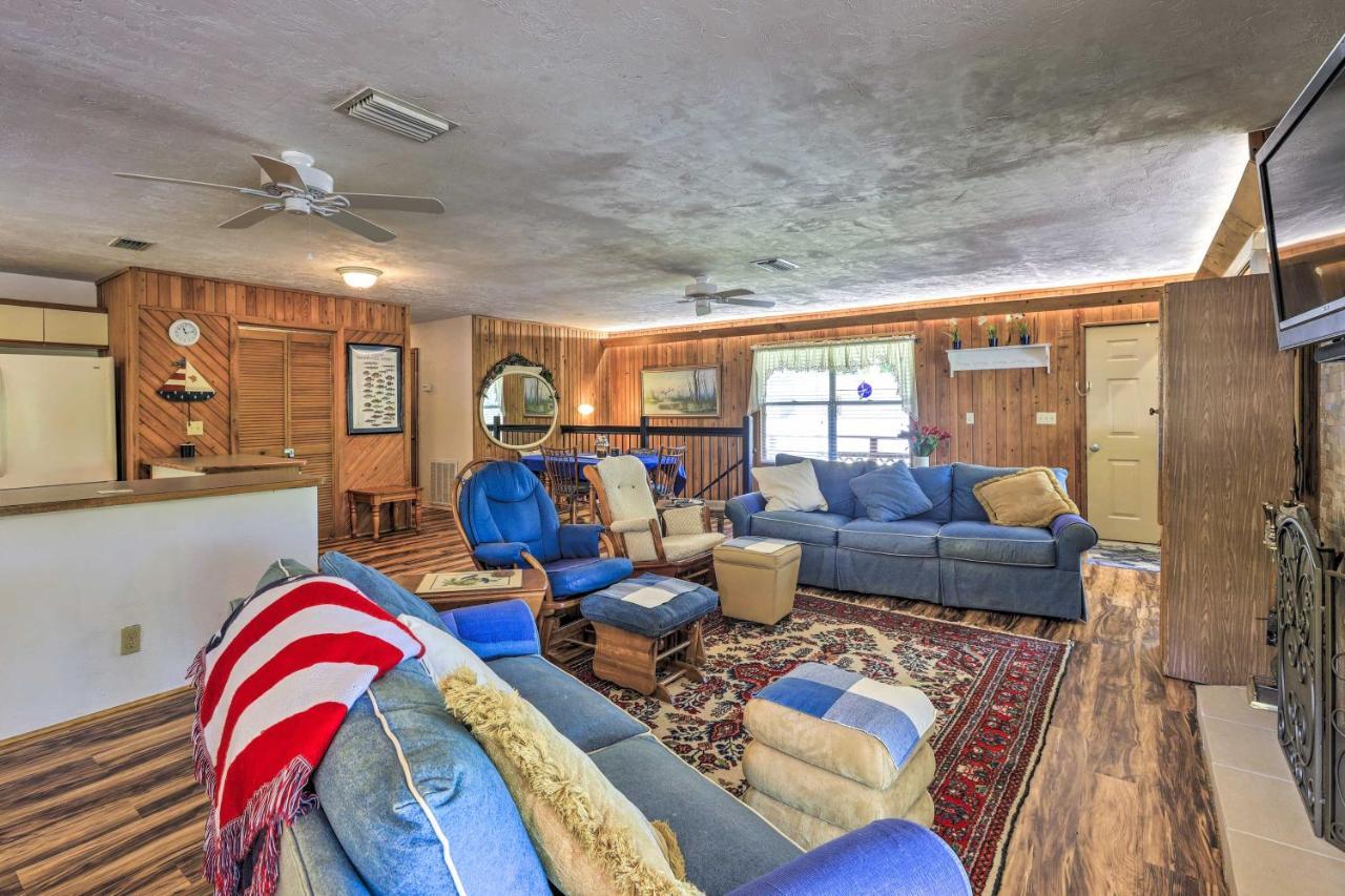 Charming Abode With Dock On The Suwannee River Bell Esterno foto