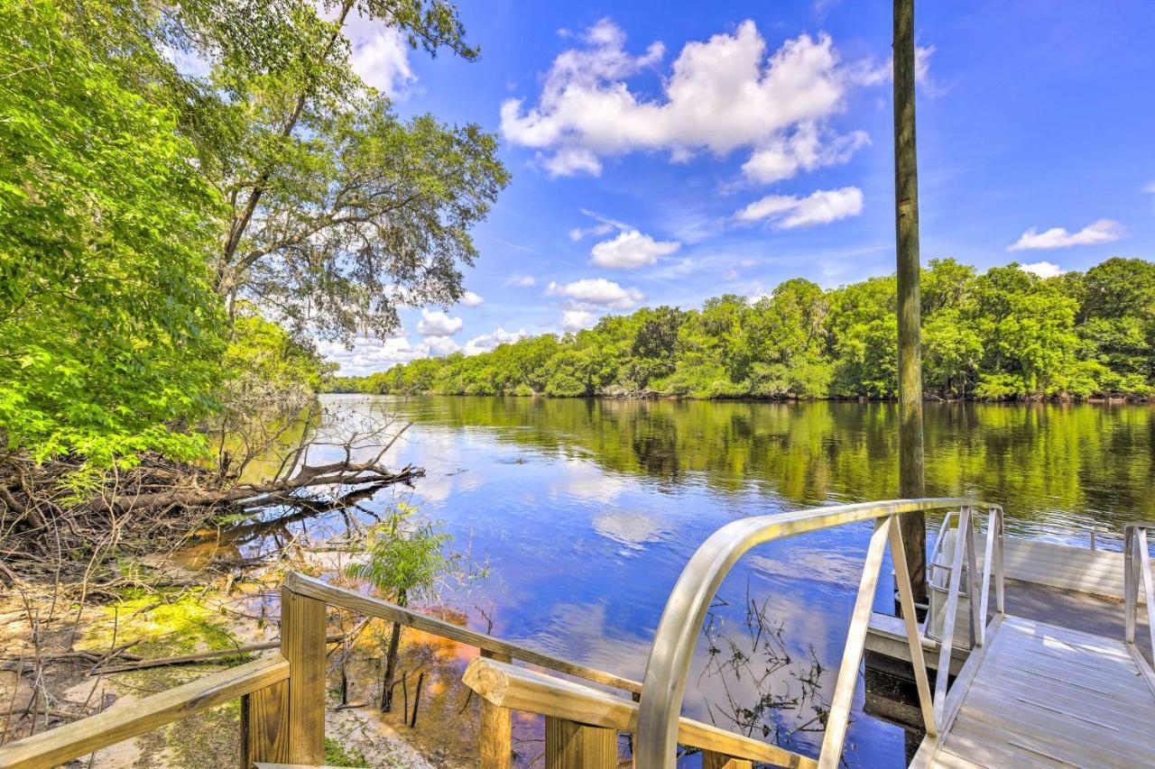 Charming Abode With Dock On The Suwannee River Bell Esterno foto
